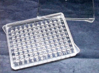 96穴テラサキプレート［丸底］